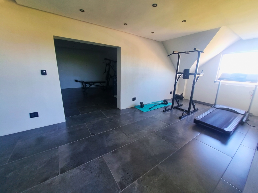 9 Bedroom Property for Sale in Long Acres Country Estate Western Cape